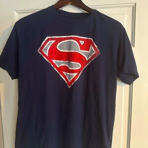 Men’s Superman T-shirt L navy blue NEVER WORN